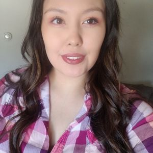 Meet your Posher, Taylona